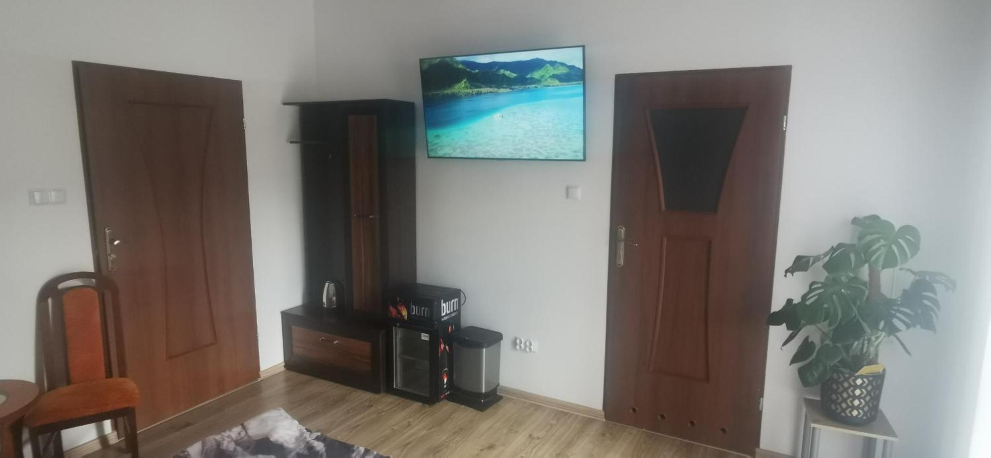Zajazd U George'A Ziebice Bagian luar foto